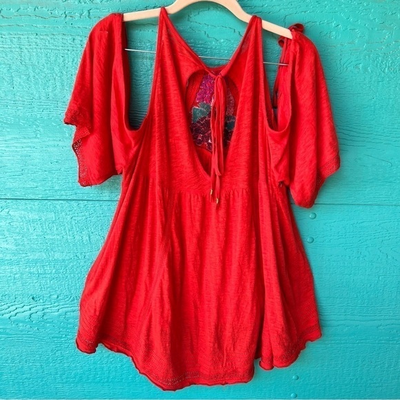 CLEARANCE FREE PEOPLE FAST TIMES EMBROIDERED BEADED FLOWY TOP RED MEDIUM - Picture 9 of 13